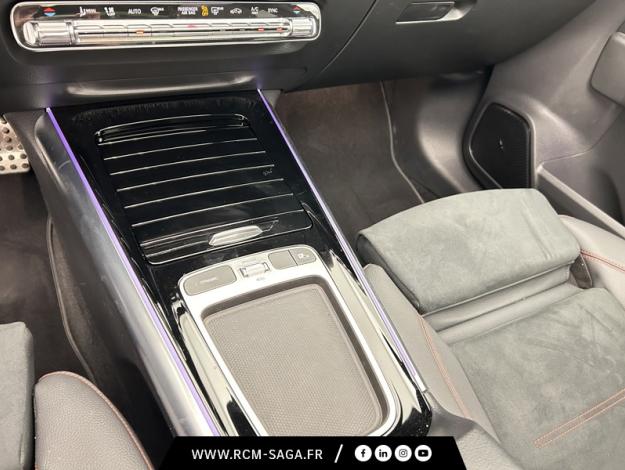MERCEDES-BENZ GLA 200 d AMG Line  