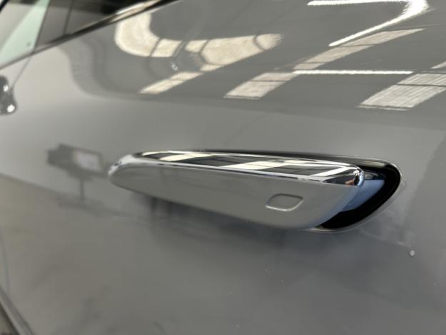 MERCEDES-BENZ EQE 300 AMG Sport Edition  