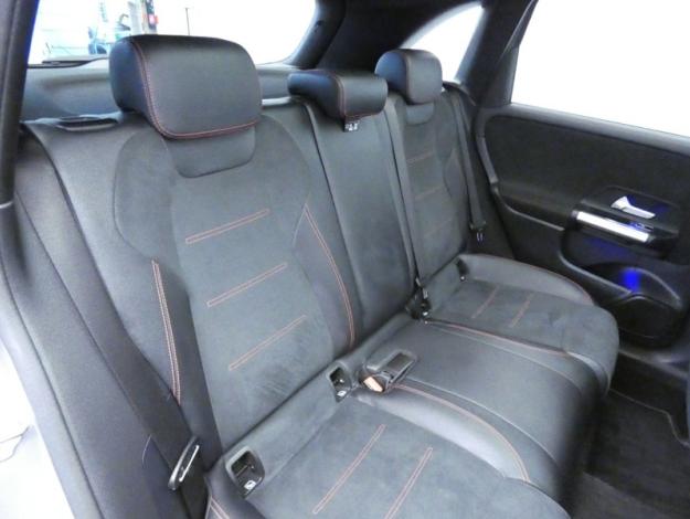 MERCEDES-BENZ Classe B 180 d AMG Line Edition  