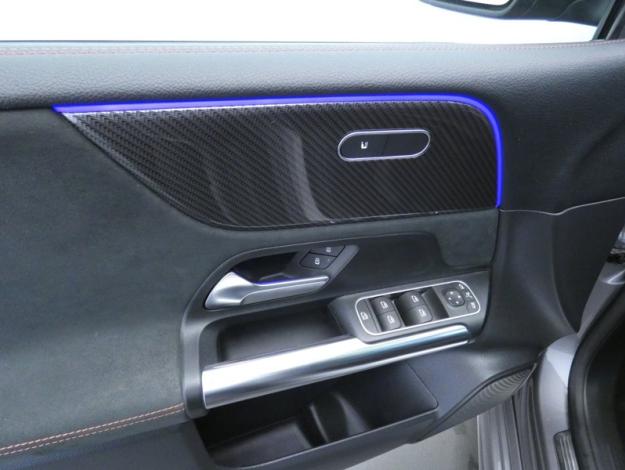 MERCEDES-BENZ Classe B 180 d AMG Line Edition  