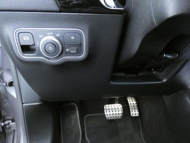 MERCEDES-BENZ Classe B 180 d AMG Line Edition  