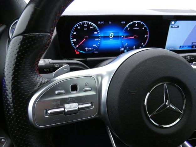 MERCEDES-BENZ Classe B 180 d AMG Line Edition  