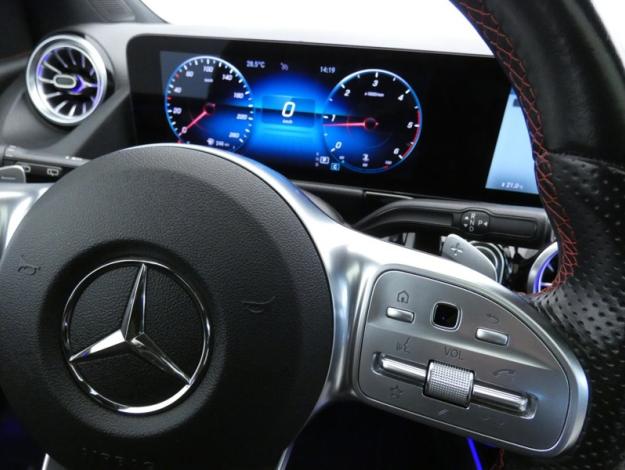 MERCEDES-BENZ Classe B 180 d AMG Line Edition  