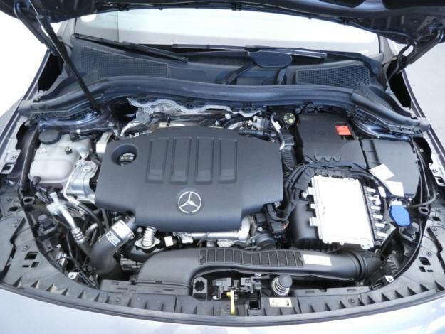 MERCEDES-BENZ Classe B 180 d AMG Line Edition  