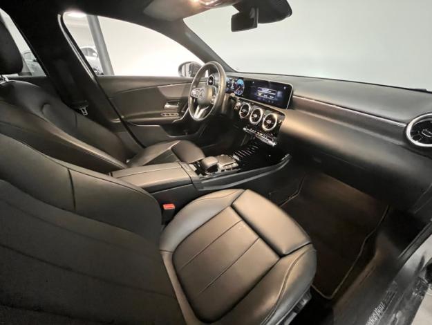 MERCEDES-BENZ Classe A 180 d Progressive Line  