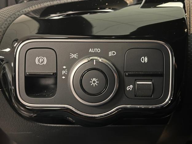 MERCEDES-BENZ Classe A 180 d Progressive Line  