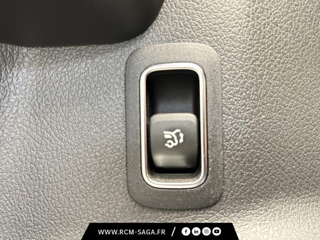 MERCEDES-BENZ GLA 200 d AMG Line  GLA 200 d AMG Line