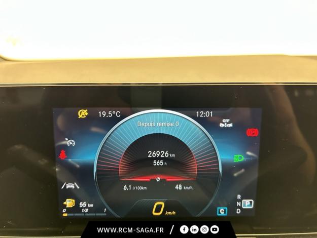 MERCEDES-BENZ GLA 200 d AMG Line  GLA 200 d AMG Line