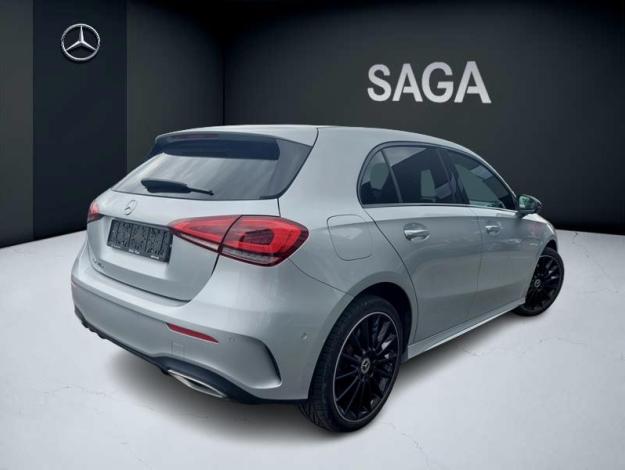 MERCEDES-BENZ A 250 e AMG Line  