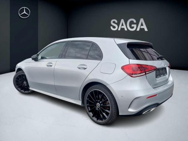 MERCEDES-BENZ A 250 e AMG Line  
