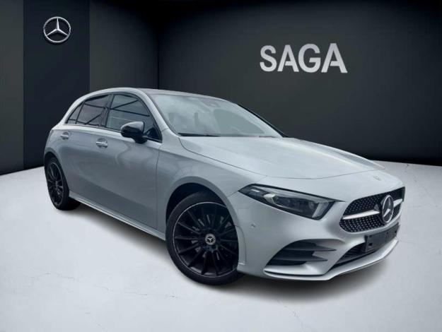 MERCEDES-BENZ A 250 e AMG Line  
