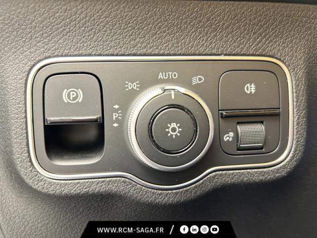 MERCEDES-BENZ GLB 200 d Progressive Line  