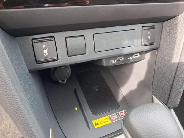 TOYOTA Yaris Cross Hybrid 2WD Collection   