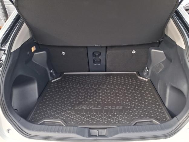 TOYOTA Yaris Cross Hybrid 2WD Collection   