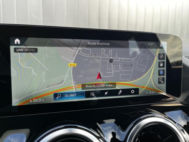 MERCEDES-BENZ GLA 200 d AMG Line  GLA 200 d AMG Line