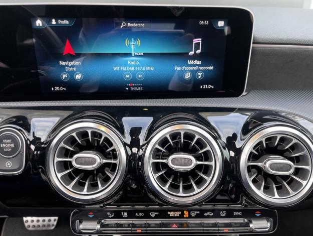 MERCEDES-BENZ Classe A 180 AMG Line  