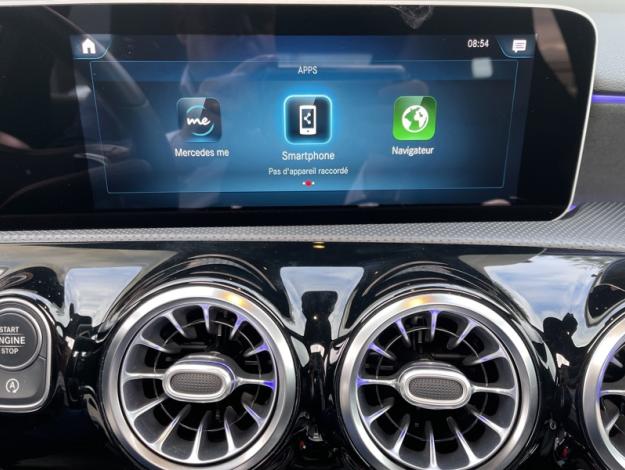 MERCEDES-BENZ Classe A 180 AMG Line  