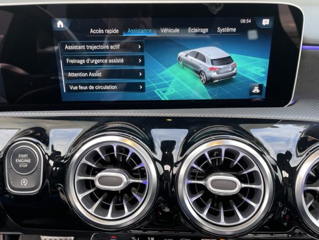 MERCEDES-BENZ Classe A 180 AMG Line  