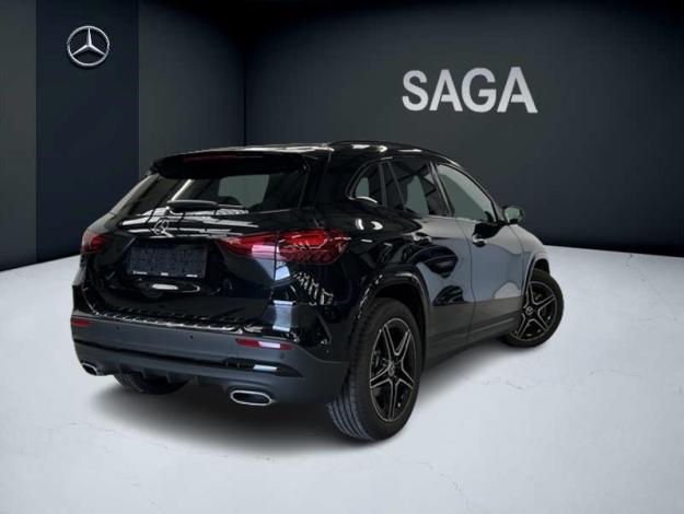 MERCEDES-BENZ GLA-Klasse GLA 180 Off-Roader