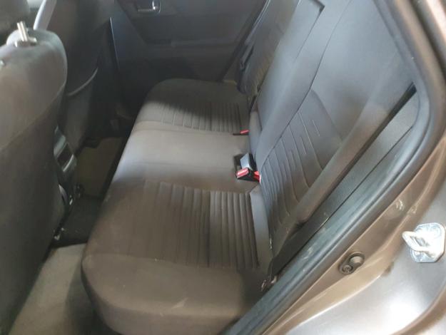 TOYOTA Auris 136h Design  