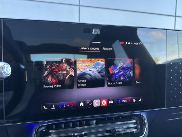 MERCEDES-BENZ CLA 250+ avec technologie EQ   CLA 250+ avec technologie EQ