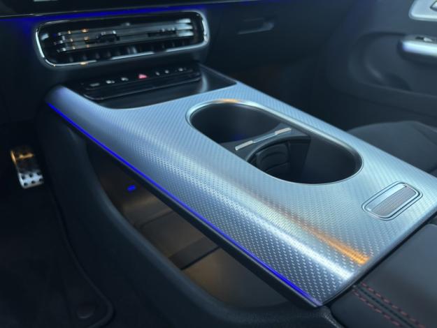 MERCEDES-BENZ CLA 250+ avec technologie EQ   CLA 250+ avec technologie EQ