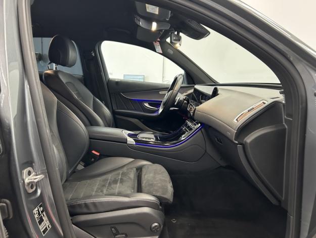 MERCEDES-BENZ EQC 400 4Matic AMG Line  