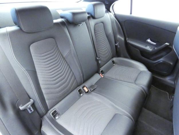 MERCEDES-BENZ Classe A 200 d Berline Business Line  Classe A 200 d Berline Business Line