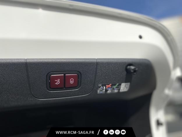MERCEDES-BENZ CLA Coupé   CLA 250+ avec technologie EQ