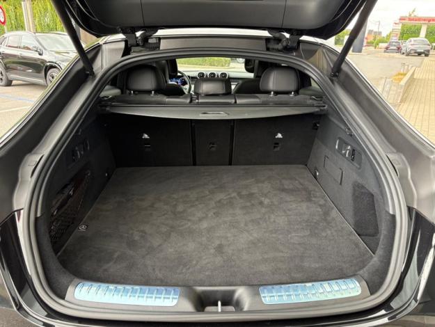 MERCEDES-BENZ GLC 200 Coupé 4MATIC AMG Pack Night Pano Burmester  