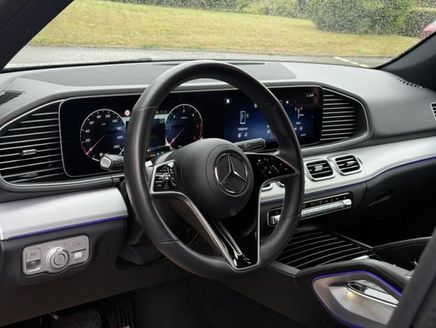 MERCEDES-BENZ GLE 300 d 4MATIC AMG Airmatic Attelage Burmester  