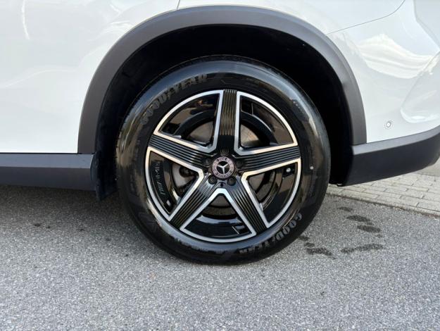 MERCEDES-BENZ GLC-Klasse GLC 220 d 4MATIC Off-Roader