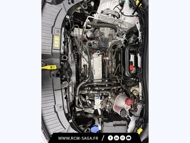 MERCEDES-BENZ EQA 250+ AMG Line  