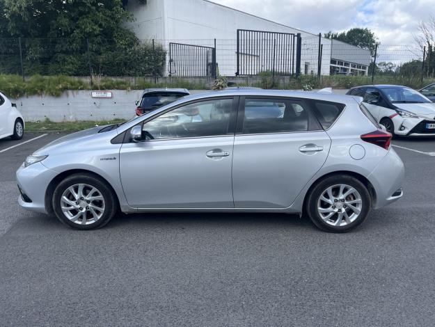 TOYOTA Auris Hybride 136h Dynamic  