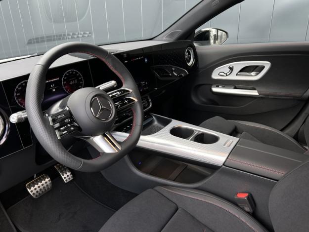 MERCEDES-BENZ CLA Coupé CLA 250+ avec technologie EQ Limited Edition  CLA 250+ avec technologie EQ