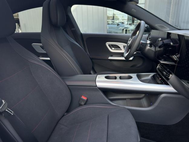 MERCEDES-BENZ CLA Coupé CLA 250+ avec technologie EQ Limited Edition  CLA 250+ avec technologie EQ