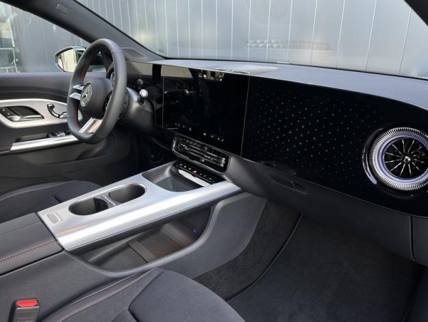 MERCEDES-BENZ CLA Coupé CLA 250+ avec technologie EQ Limited Edition  CLA 250+ avec technologie EQ