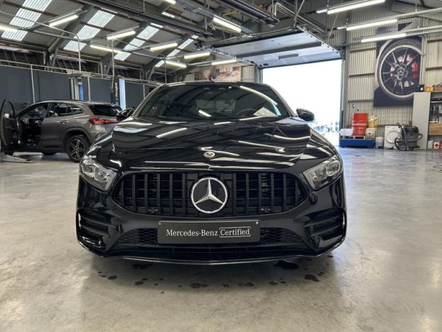 MERCEDES-BENZ A 180 d AMG Line  