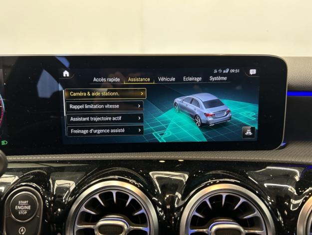 MERCEDES-BENZ A 180 d AMG Line  