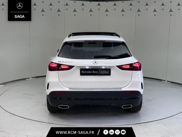 MERCEDES-BENZ GLA 200 d AMG Line  GLA 200 d AMG Line