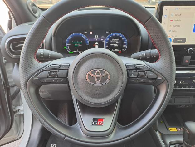 TOYOTA Yaris Cross Hybrid 2WD GR Sport  1.5 131 ch 