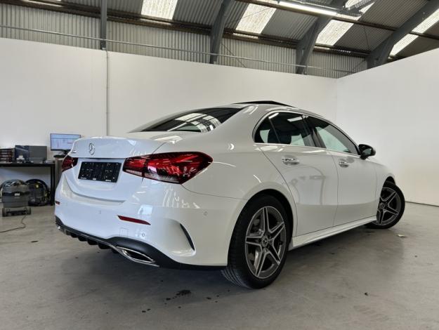 MERCEDES-BENZ A 200 Berline Pack AMG Toit Pano  
