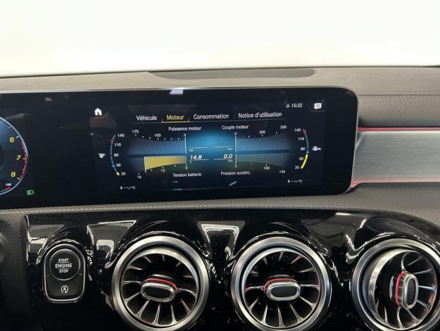 MERCEDES-BENZ A 200 Berline Pack AMG Toit Pano  