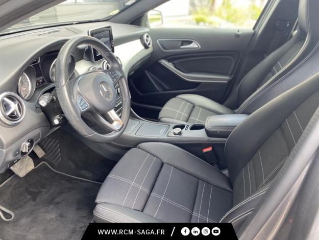 MERCEDES-BENZ GLA 200 d Sensation  