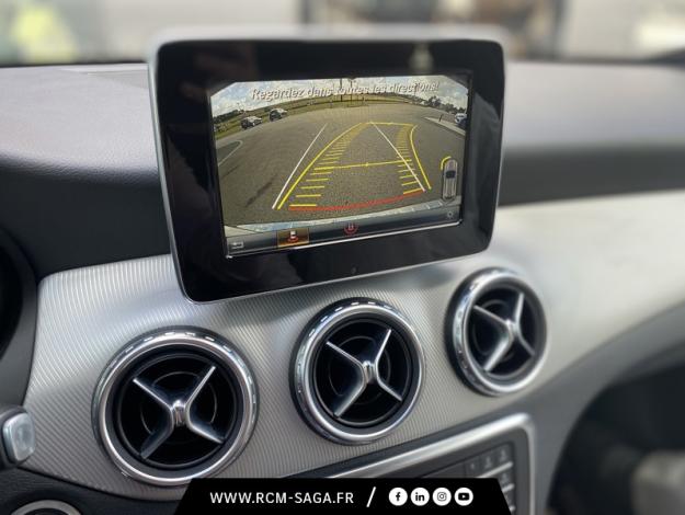 MERCEDES-BENZ GLA 200 d Sensation  