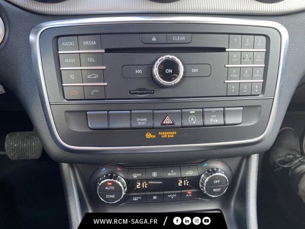MERCEDES-BENZ GLA 200 d Sensation  