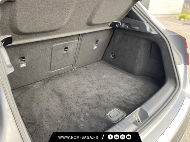 MERCEDES-BENZ GLA 200 d Sensation  