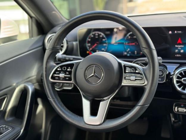 MERCEDES-BENZ A-Klasse A 180 d