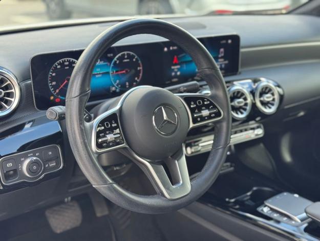 MERCEDES-BENZ A-Klasse A 180 d