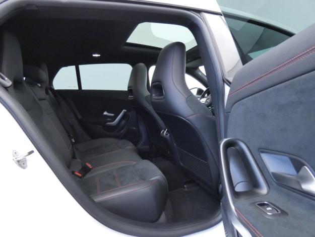 MERCEDES-BENZ CLA Shooting Brake CLA 200 d Shooting Brake AMG Line  CLA 200 d Shooting Brake AMG Line
